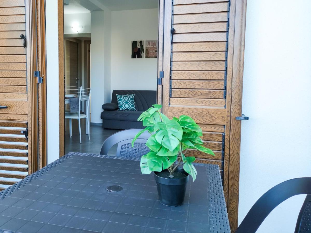 Diletta Apartment Tortoli Exterior photo